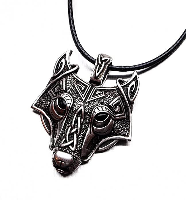 Amuletul Lupului