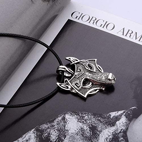 Amuletul Lupului