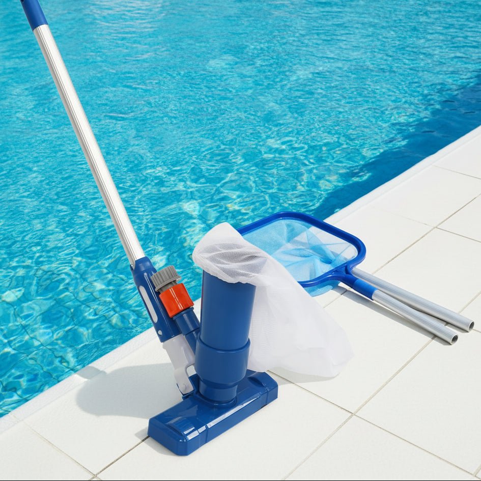 Aparat de Curățat Piscine și Spa Compact pentru Întreținere Eficientă 0