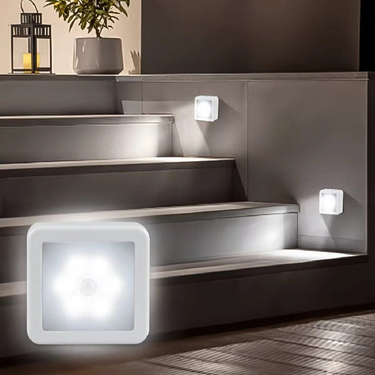 Aplice de perete cu activare prin mișcare pentru iluminare nocturnă 2
