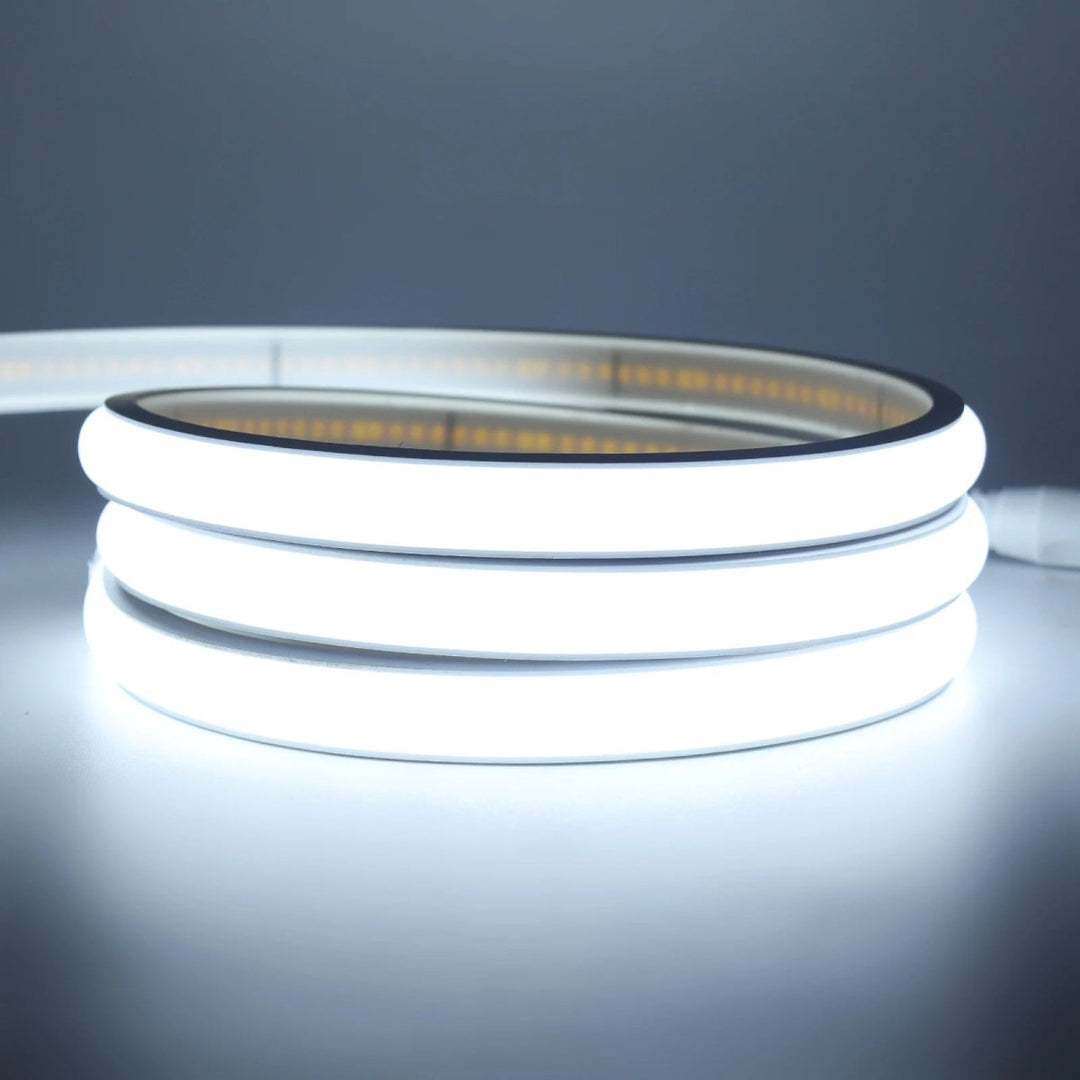 Banda LED Flexibilă pentru Interior și Exterior 9
