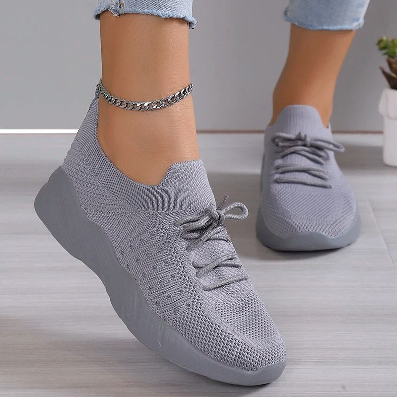 Adidași respirabili din plasă pentru femei