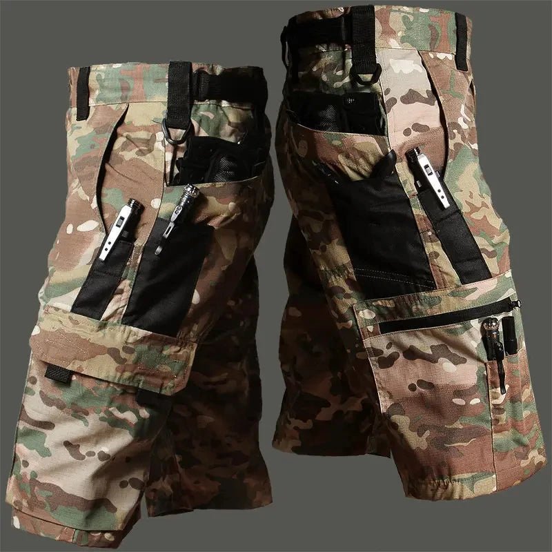 Bermudă pentru bărbați cu design camuflaj 0