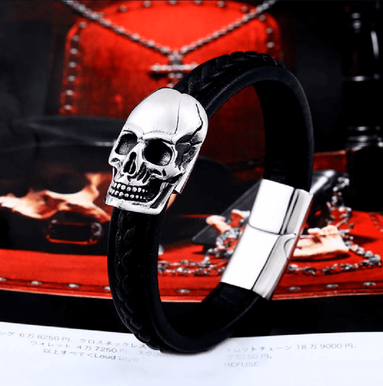 Brățară De Piele Cu Cranii Punk Din Oțel