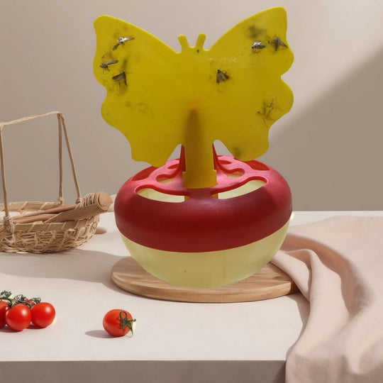 Capcană pentru insecte cu design fluture și bază reutilizabilă pentru grădină și terasă 1