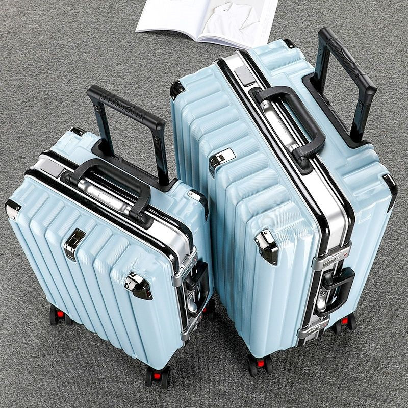 Cărucior Rigid Cu Port USB Integrat Pentru Călătorii Moderne 3