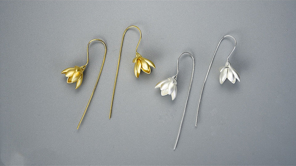 Cercei Cu Pandantiv Floare De Magnolie