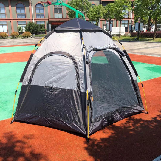 Cort de familie spațios și versatil pentru camping 4