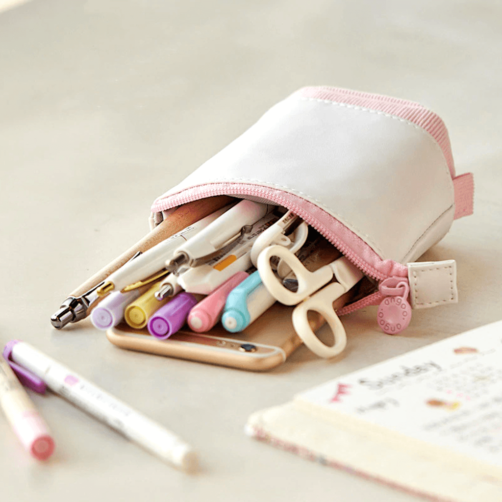Etui Pop-Up Pentru Creioane