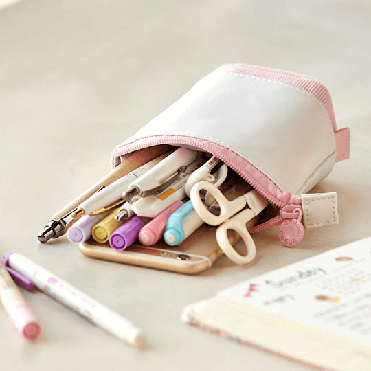 Etui Pop-Up Pentru Creioane