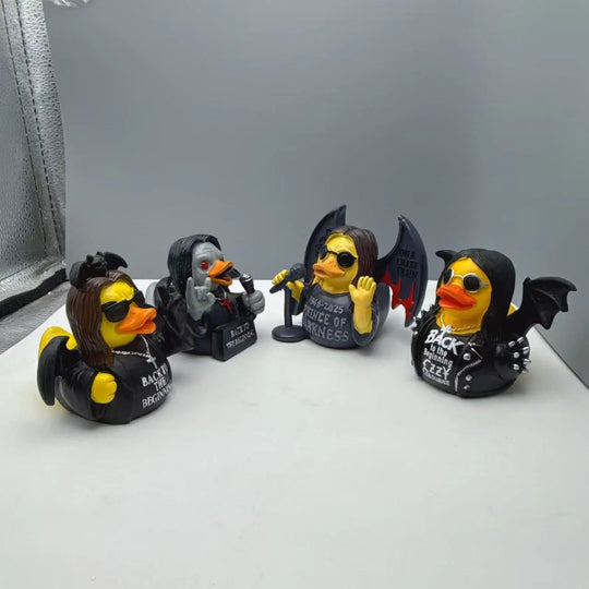 Figurină Rățușcă de Cauciuc cu Design Rocker Amuzant 4