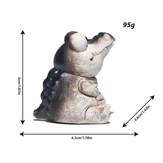 Figurină decorativă crocodil cu design detaliat 6