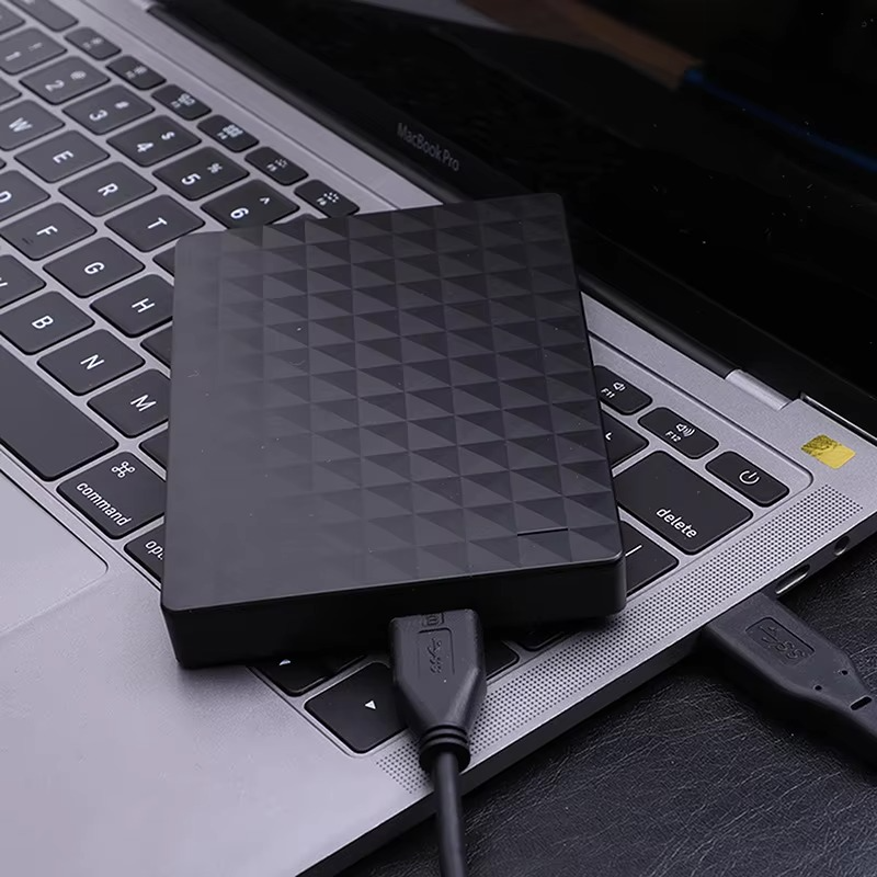 Hard disk extern portabil de 8 TB 2