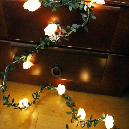 Iluminare LED pentru Flori cu Design Floral 3