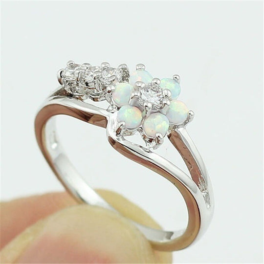 Inel Cu Floare De Cristal Opal