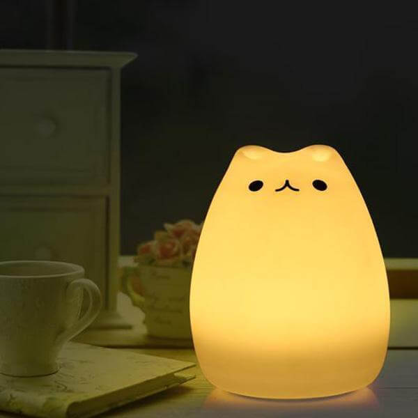 Lampă Led Pisicuță Bruscă