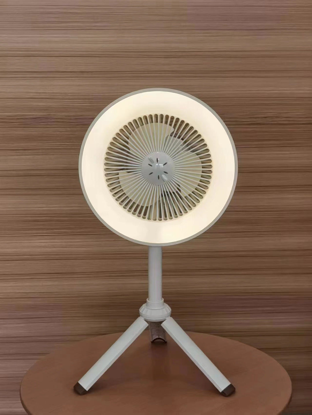 Lampă Suspendată LED Modernă pentru Interior cu Design Reglabil 1