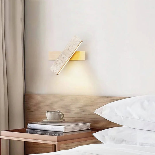 Lampă de perete din travertin galben cu design rotativ 3