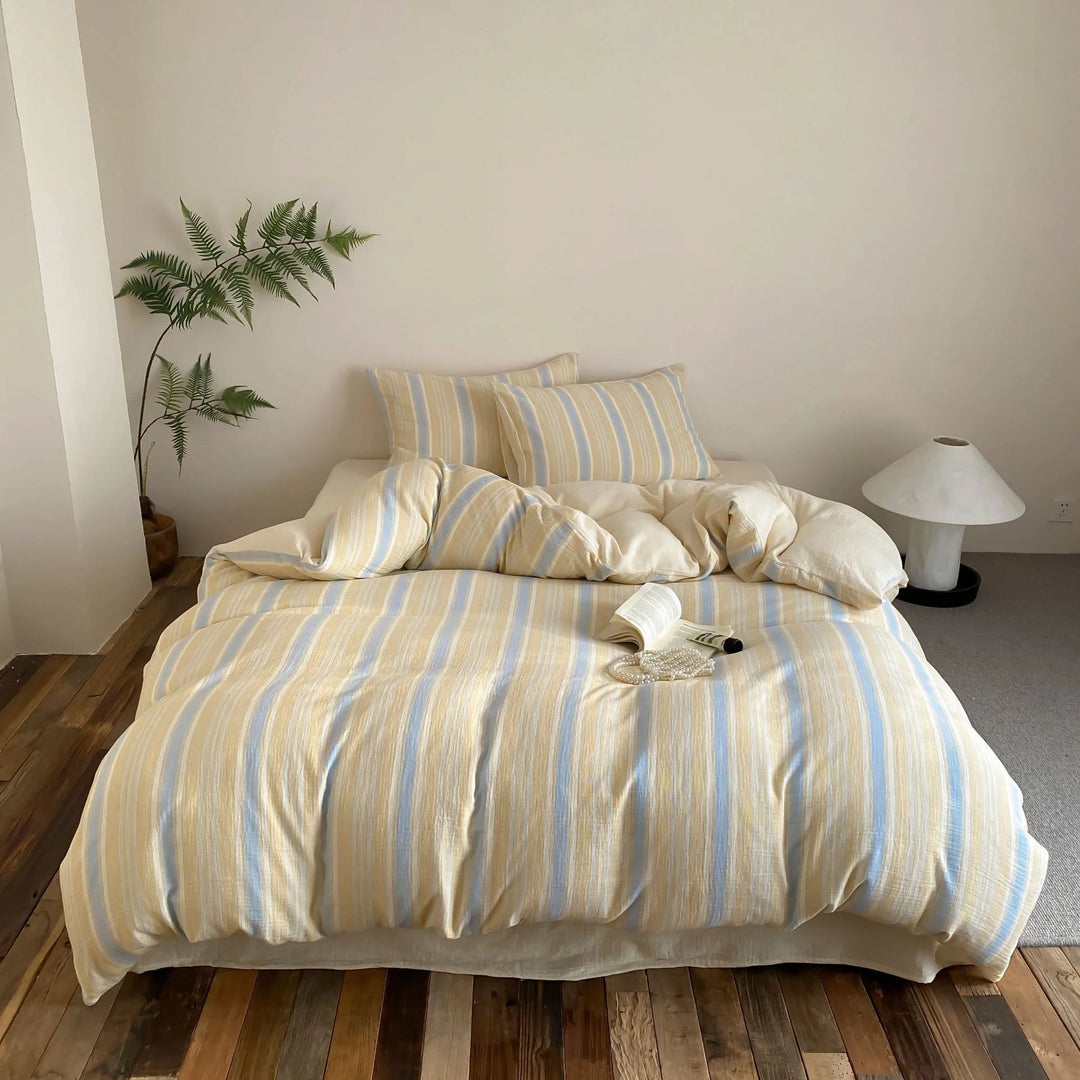 Lenjerie de Pat cu Dungi Fine pentru Femei, Design Modern și Relaxat 7