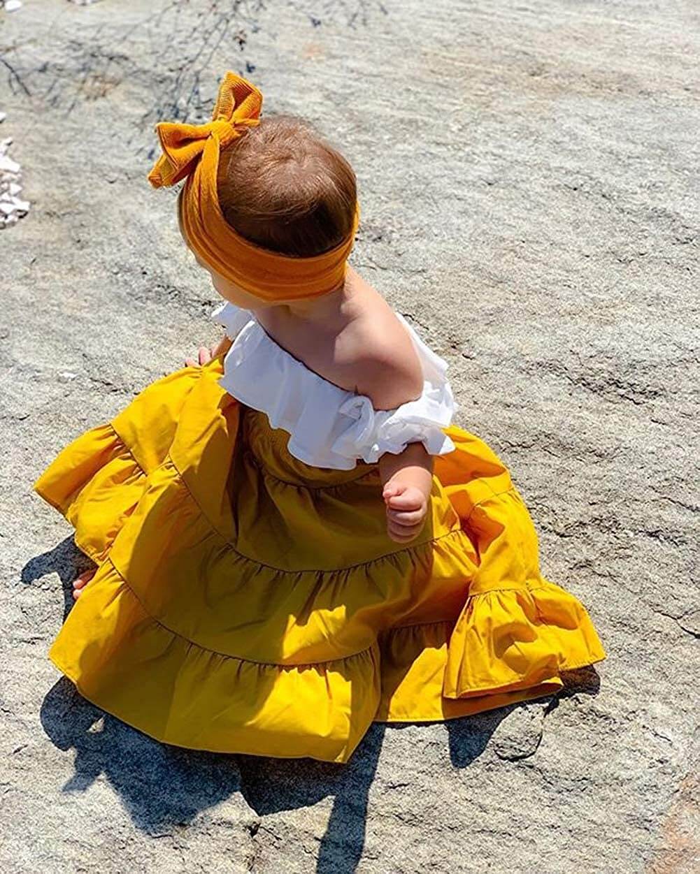 Off Shoulder Crop Top & Fustă Cu Volane Set