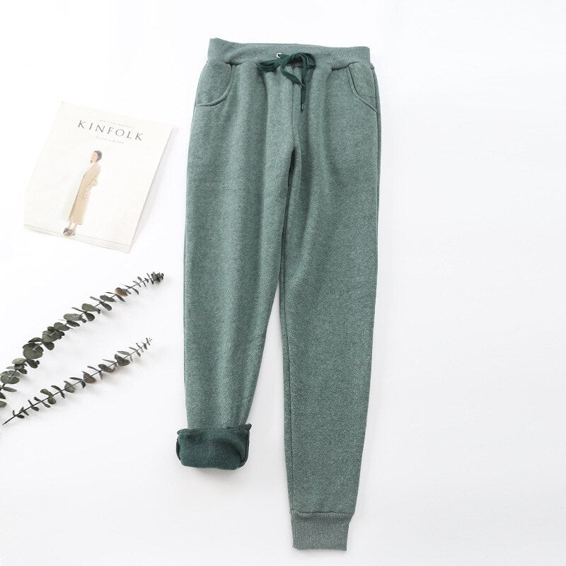 Pantaloni de trening confortabili, super moi 10