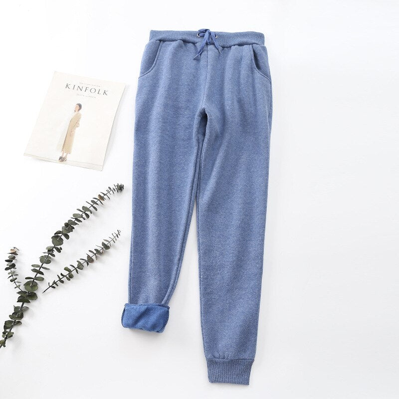 Pantaloni de trening confortabili, super moi 9