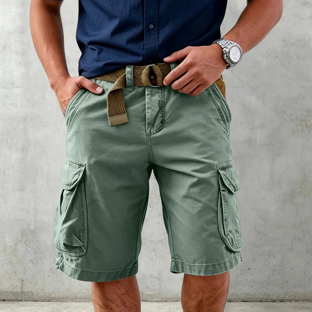 Pantaloni scurți pentru bărbați cu design utilitar 4