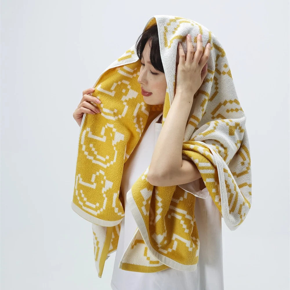 Pătură pentru Femei cu Design Jacquard Ursuleți și Textură Pufoasă 3