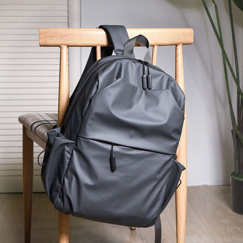 Rucsac Laptop Minimalist Unisex cu Compartimente Multiple pentru Organizare Eficientă 4