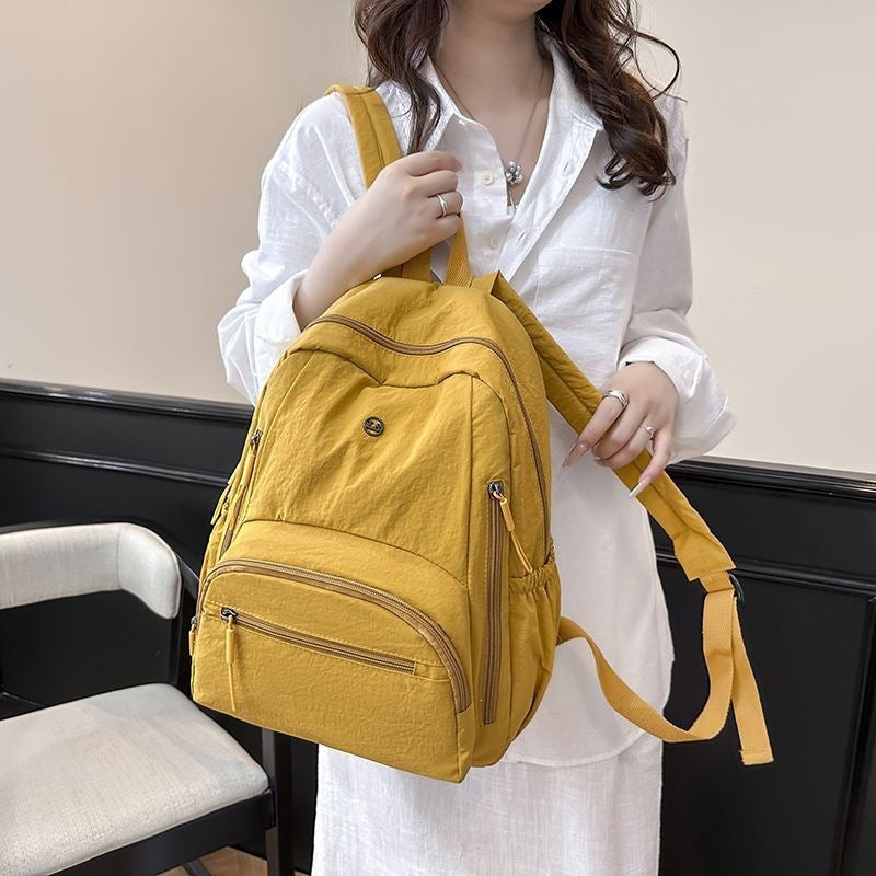 Rucsac Modern cu Design Ergonomic și Compartimente Multiple pentru Bărbați și Femei 1