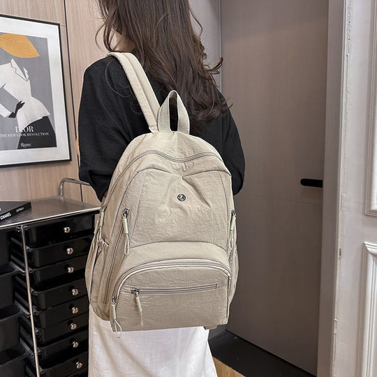 Rucsac Modern cu Design Ergonomic și Compartimente Multiple pentru Bărbați și Femei 2