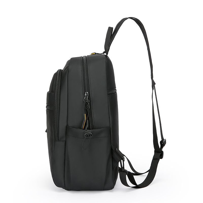 Rucsac Urban Modern cu Compartimente Multiple și Sistem de Transport Ergonomic 2