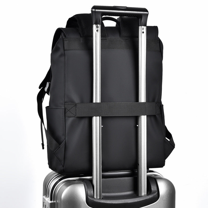 Rucsac de călătorie pentru bărbați cu design profesional și funcțional 3