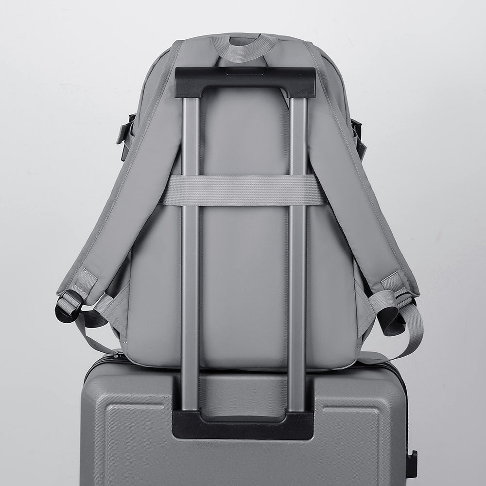Rucsac multifuncțional pentru bărbați cu design practic pentru exterior 1
