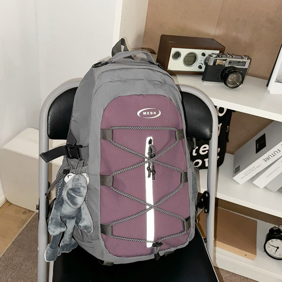 Rucsac pentru femei cu design modern și funcționalitate sporită 0