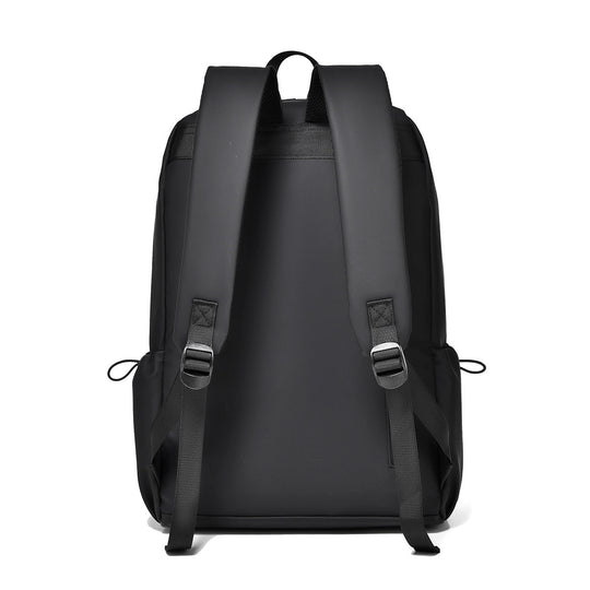 Rucsac pentru laptop versatil cu protecție împotriva apei 3