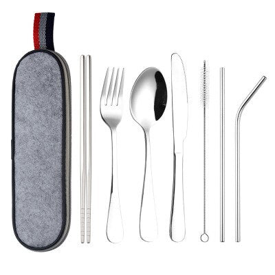Set De Tacâmuri De Călătorie