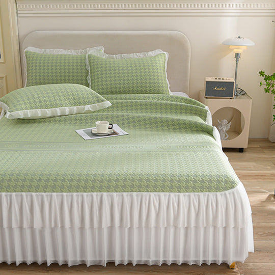 Set cuvertură de pat pentru femei cu tiv decorativ cu volane 3