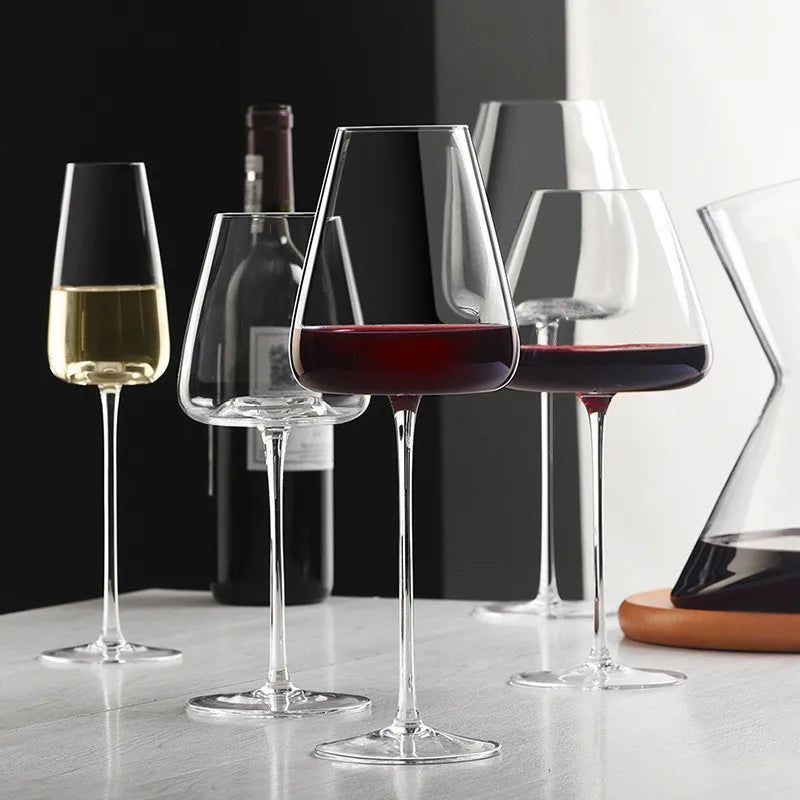 Set de pahare de vin și șampanie lucrate manual, cu design rafinat 5