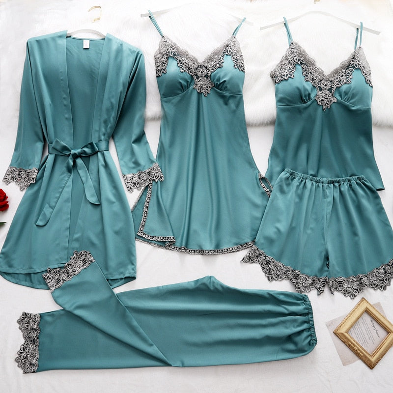 Set de pijamale din mătase moale 5