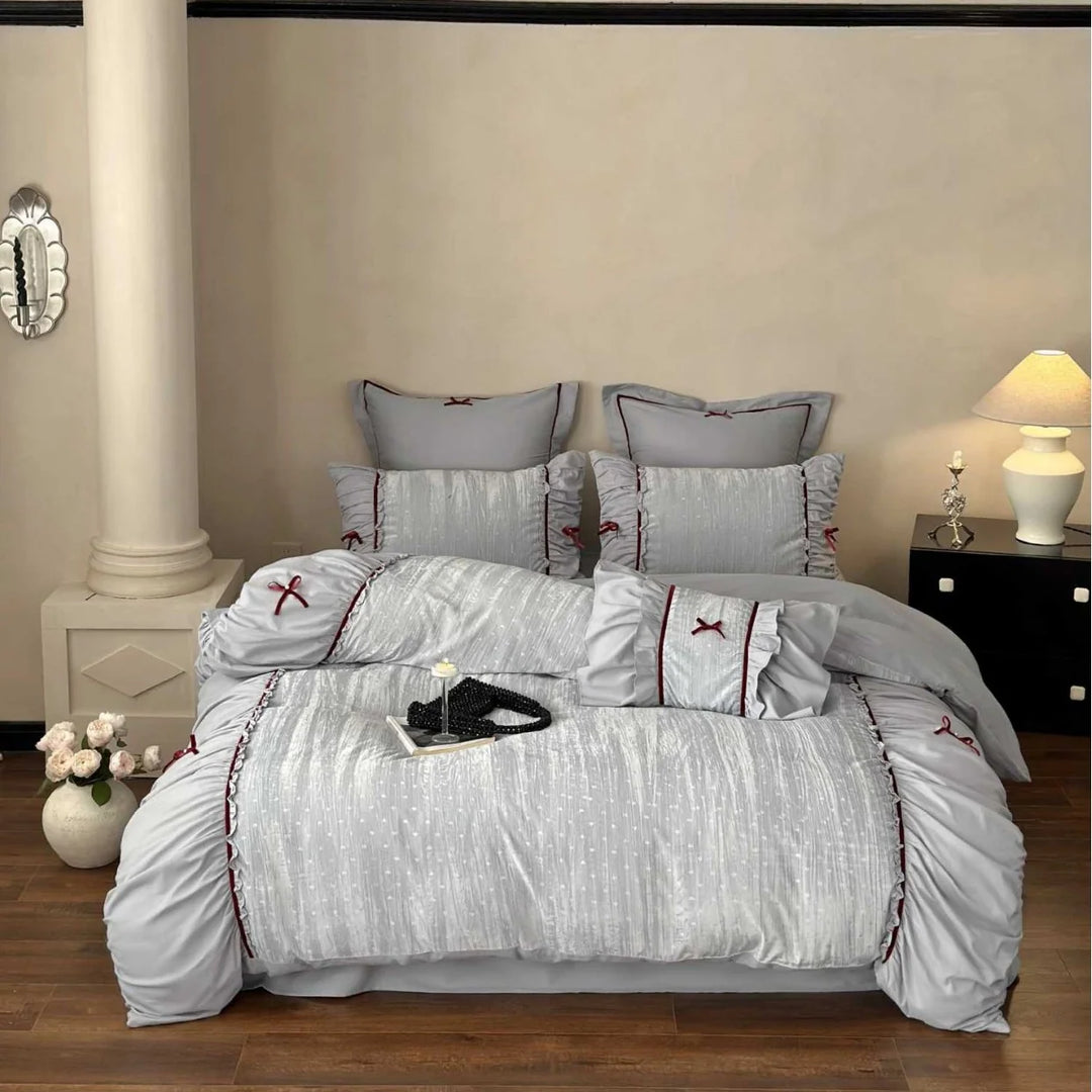 Set lenjerie de pat cu volane și broderii pentru femei 0