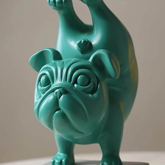 Statuetă Bulldog În Poziție De Yoga