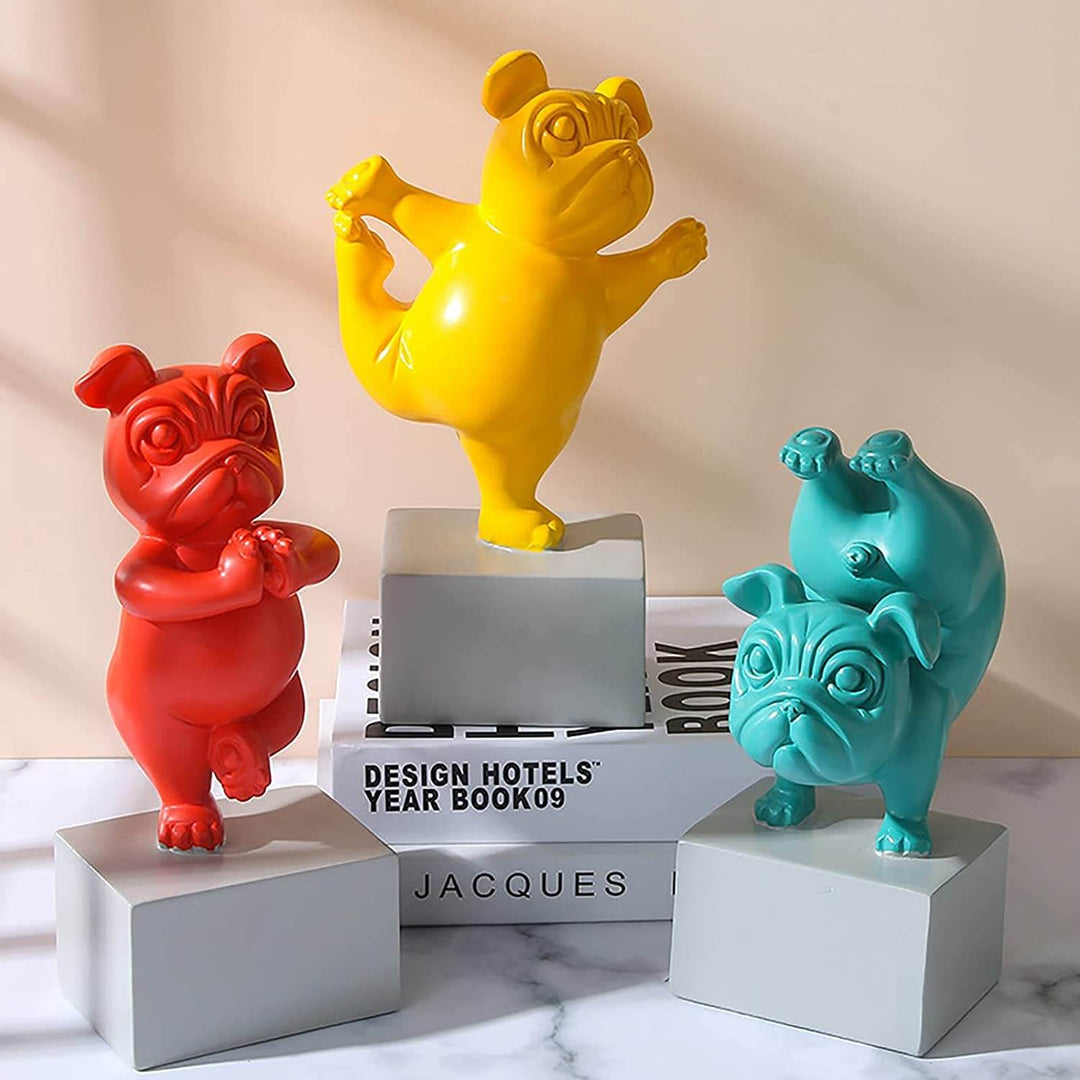 Statuetă Bulldog În Poziție De Yoga