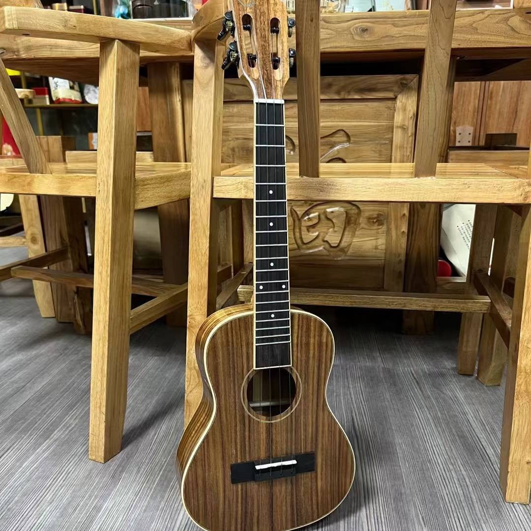 Ukulele Profesional Compact pentru Bărbați și Femei 3