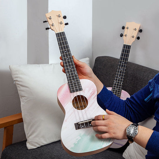 Ukulele pentru copii cu design artistic vibrant 3