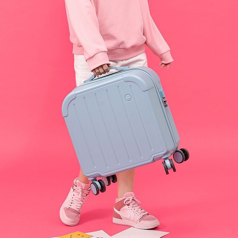 Valiză Unisex Rigidă cu Design Modern Extensibil 1