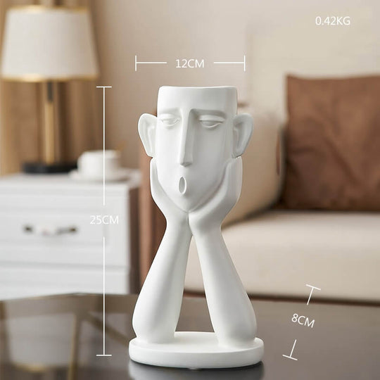 Vază Sculptată Pentru Decorul Casei