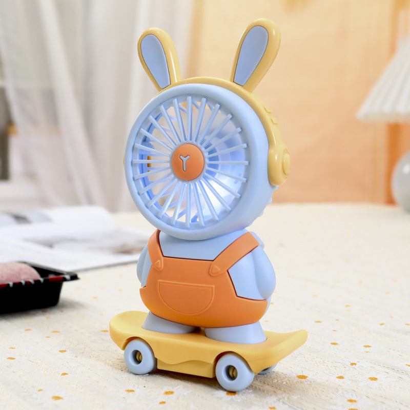 Ventilator Portabil cu Design Creativ pentru Femei 3