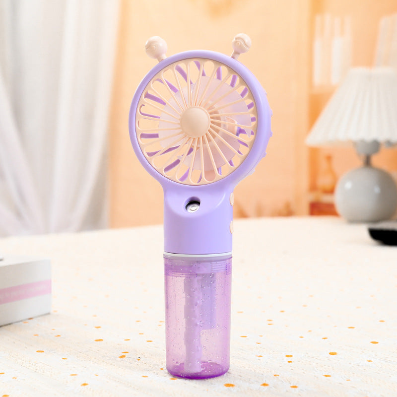 Ventilator Portabil cu Pulverizare pentru Femei, Design Compact și Ușor 7