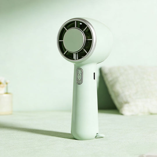 Ventilator Portabil pentru Femei cu Design Ergonomic 4